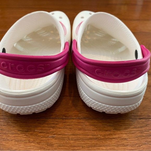 Girls Unicorn Crocs Juniors Size J3 - Picture 6 of 9